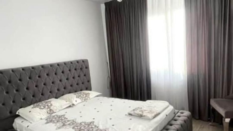 AP. 3 CAMERE STEJARULUI, MOBILAT LUX, LOC PARCARE, BLOC NOU, COMIS 0% - Poză 3