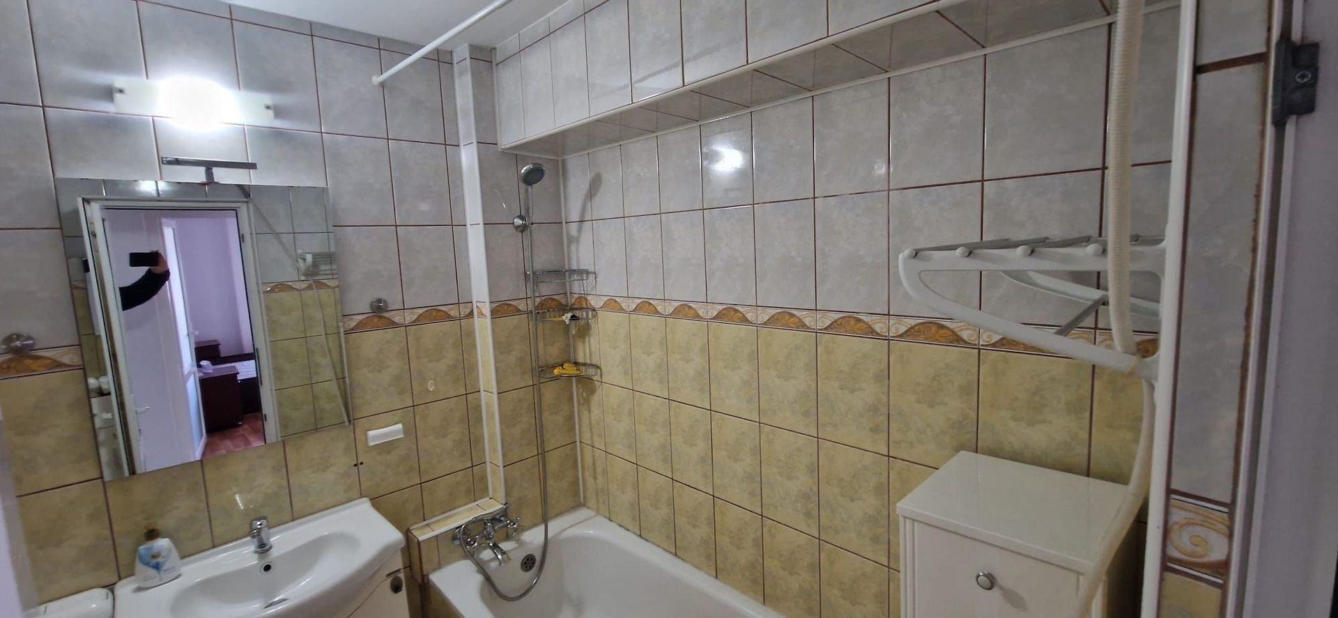 Apartament 3 camere central Falticeni-decomandat - Poză 8