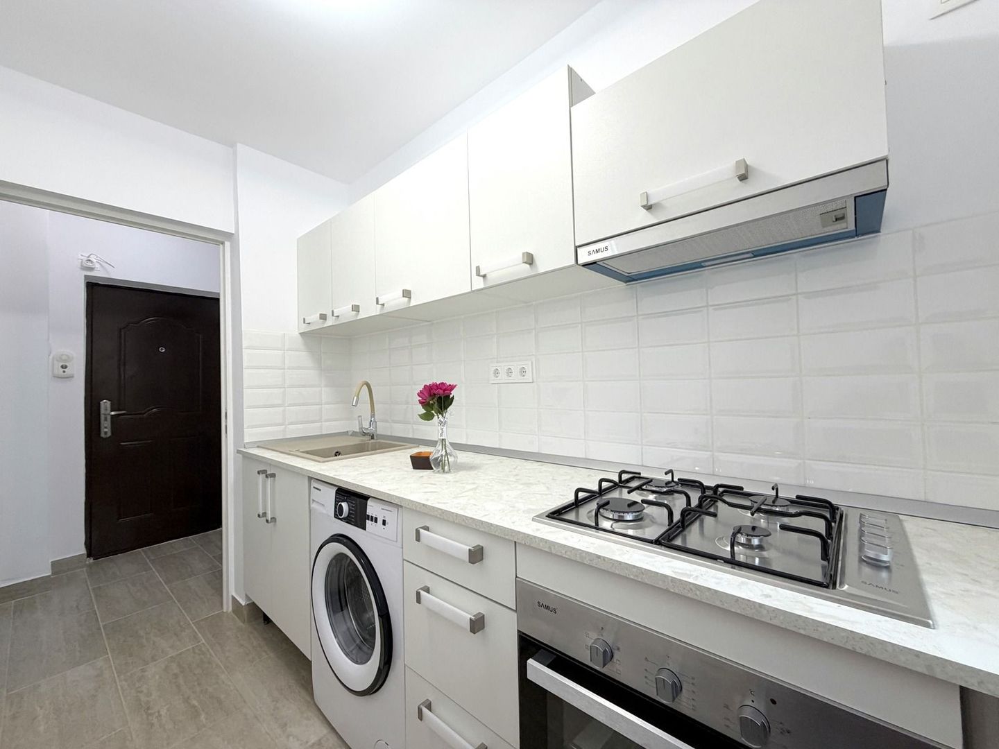 2 camere renovat - la cheie Calea Grivitei-Gara de Nord - Poză 7