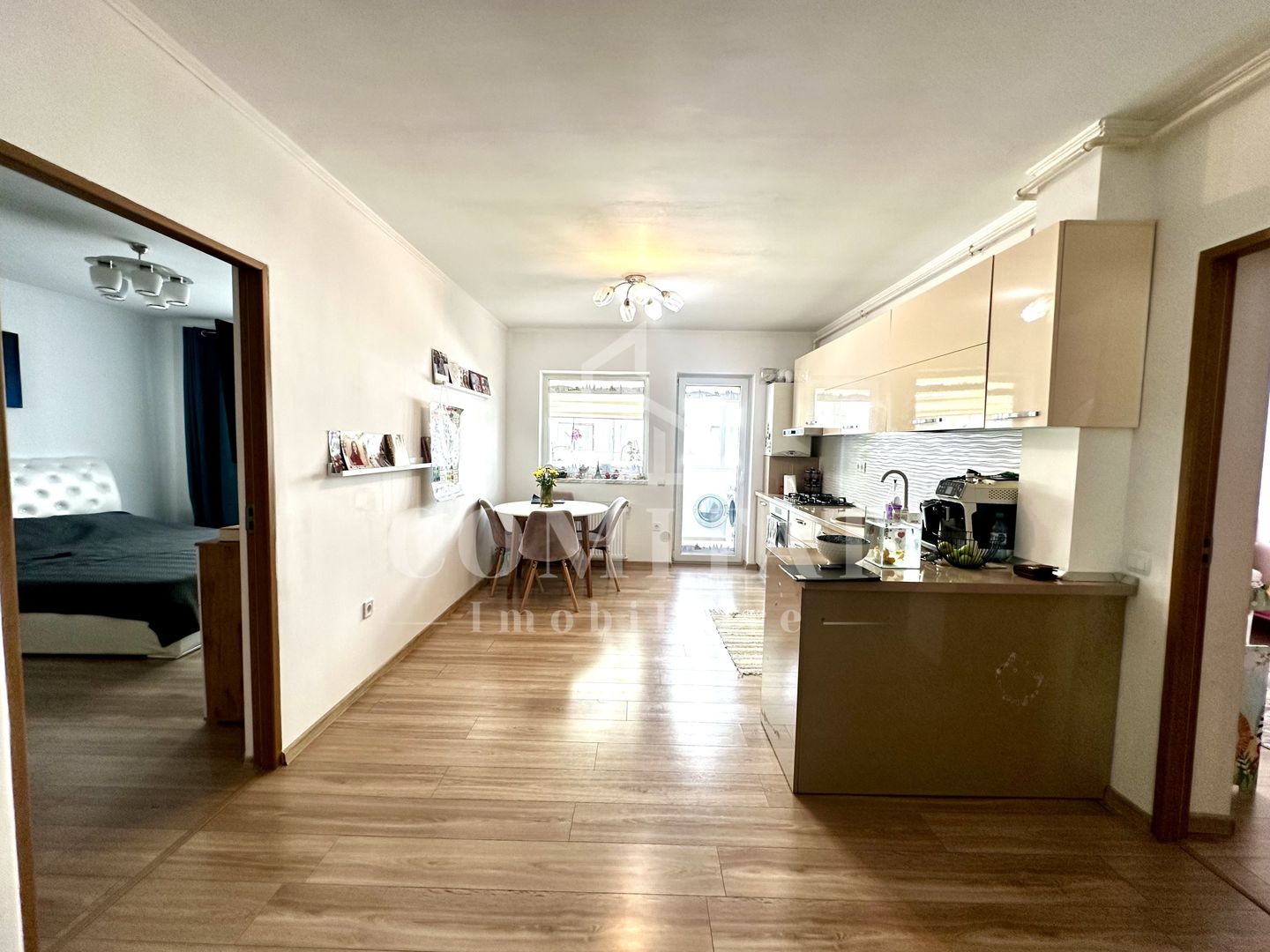 Apartament 2 dormitoare | Etaj intermediar | Eroilor - Poză 8