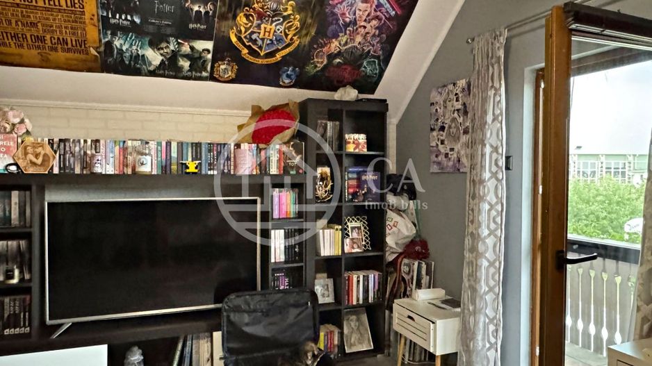 Casă de vânzare cu 4 camere si teren de 1000 mp in Salard, Bihor - Poză 25