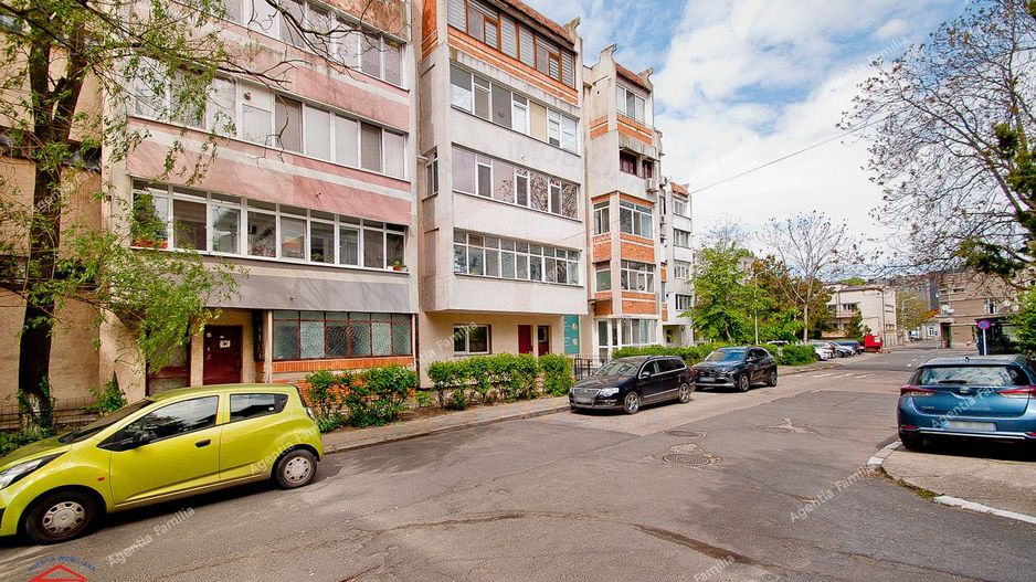 Vanzare apartament cu 2 camere, centru( Egreta, bloc din 90''), parter - Poză 16