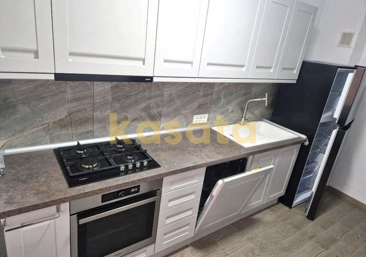 OPORTUNITATE | APARTAMENT 3 CAMERE | DOAMNA GHICA |RENOVAT |DECOMANDAT - Poză 3