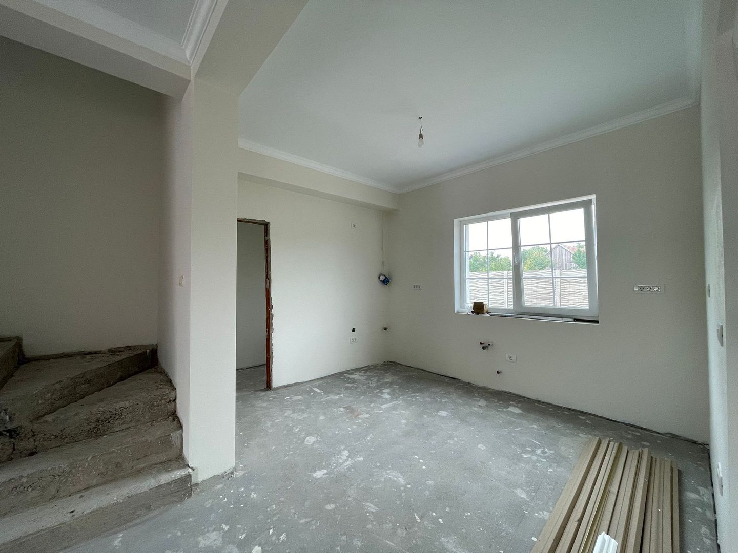 Duplex desparțit - 5 camere și 3 băi- Moșnița Nouă - Poză 3