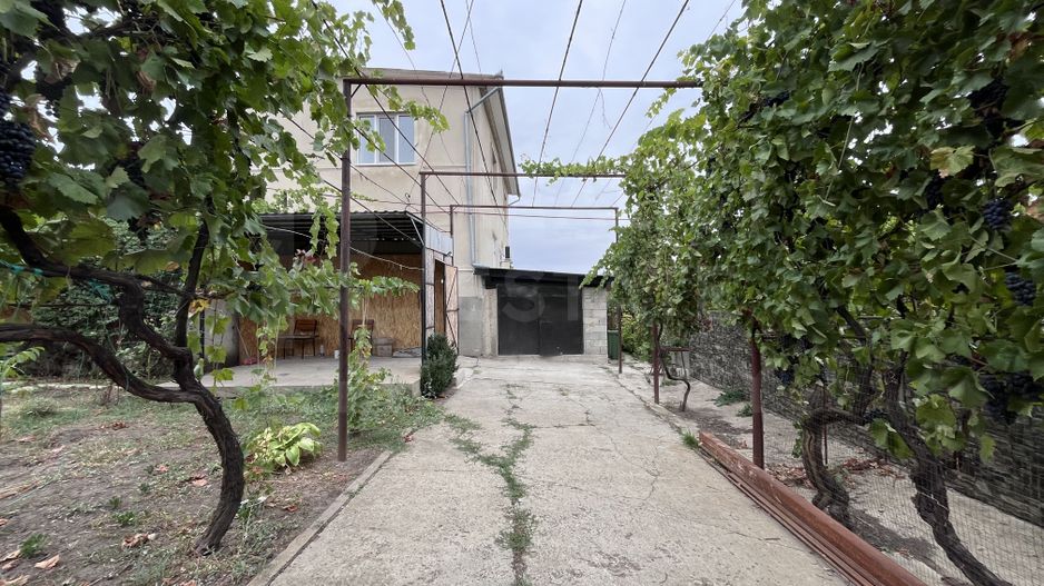 Vânzare, casă, 2 nivele, 5 camere, strada Greacǎ, Colonița - Poză 1