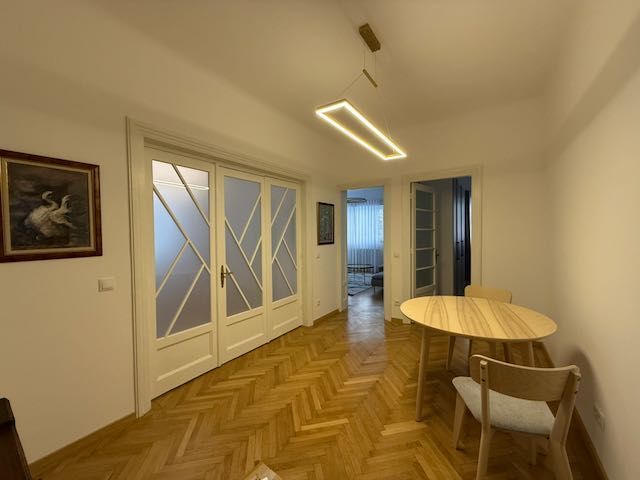Oferim spre inchiriere apartament de 3 camere Universitate - Poză 2