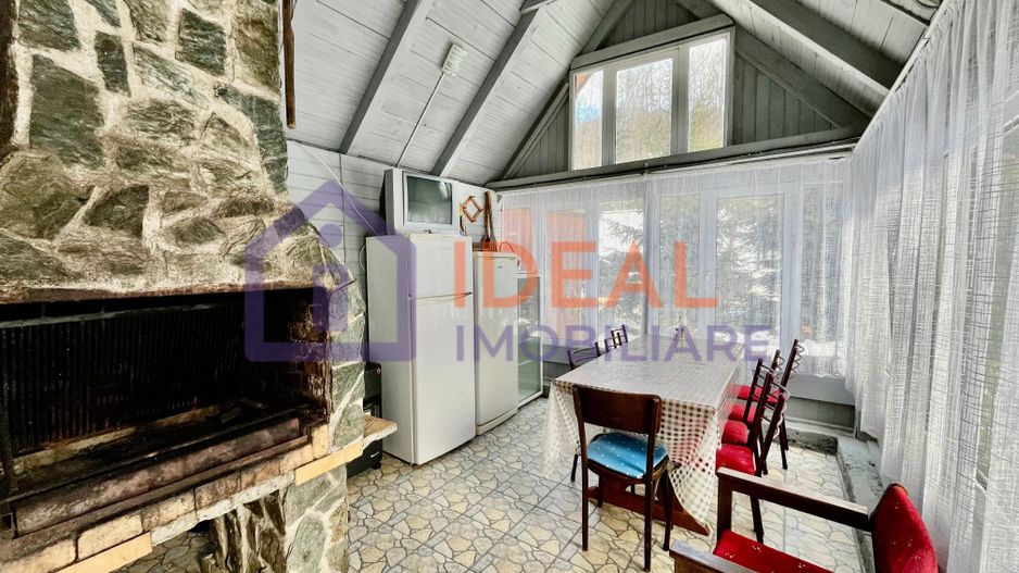 Pensiune de vânzare în Cârțișoara – investiție turistică la poalele munților - Poză 27