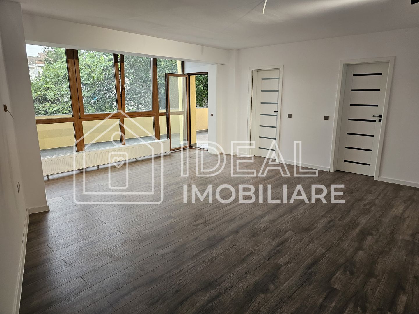 Apartament cu 3 camere si terasa LA CHEIE, 112 mp utili, zona Turnisor - Poză 6