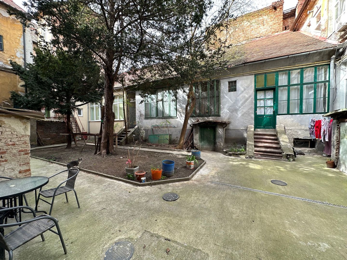 Apartament în cladire istorică renovată - Poză 4