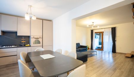 Casa in Nojorid cu 3 dormitoare 2 bai