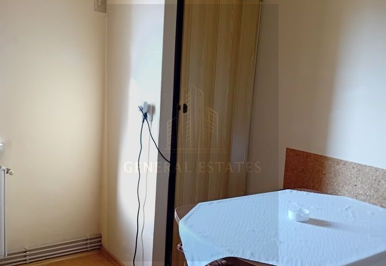 Apartament 2 camere,semidecomandat, mobilat, utilat - Poză 7