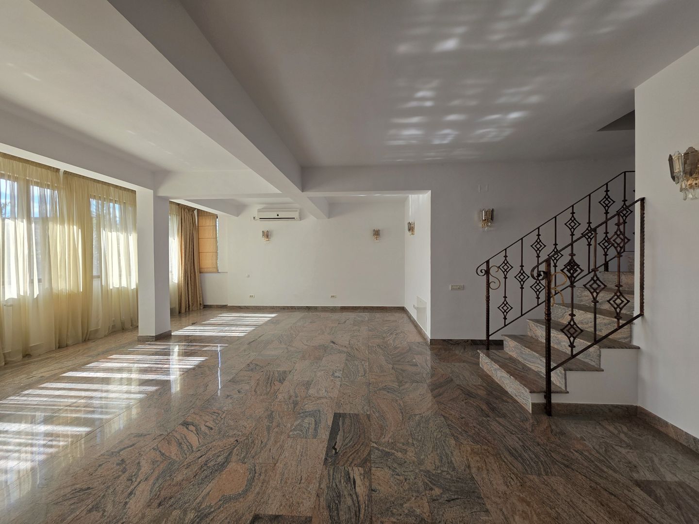 Vila individuală cu piscină privată,, teren 1000 mp – Pipera - Poză 3