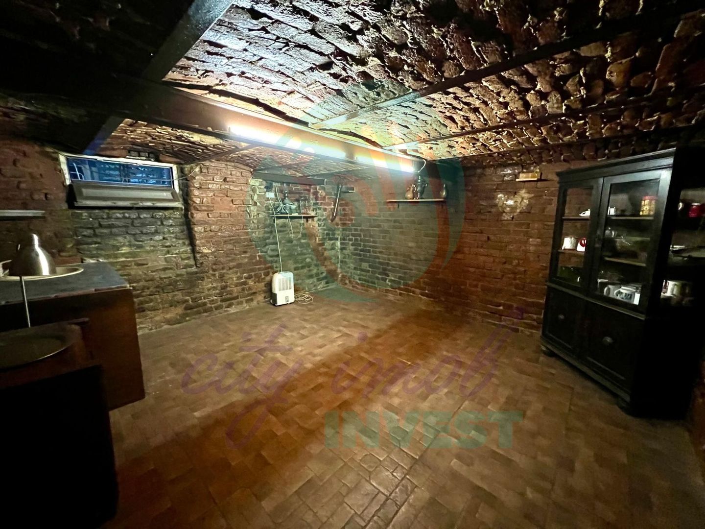 Vila eleganta renovata si consolidata | Parc Carol| Marasesti - Poză 13