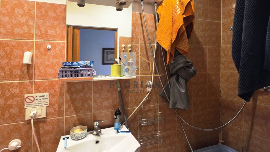 Apartament de vanzare in Piata Victoriei, 87.000 euro - Poză 9