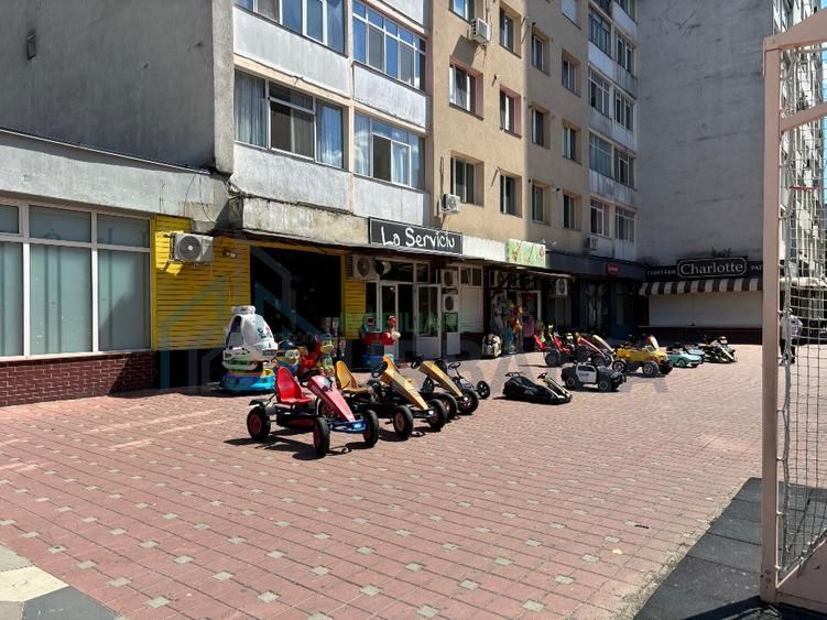 Spațiu comercial de închiriat, Piața Voievozilor, Iași - Poză 3