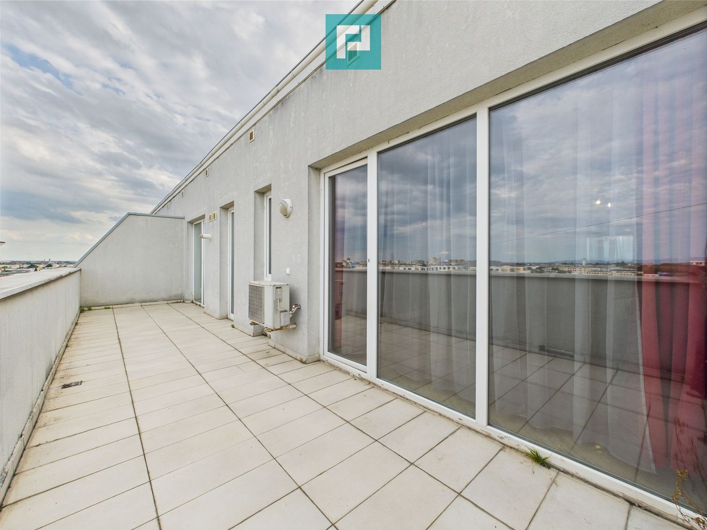 Penthouse de închiriat - ARED-UTA, Arad - Poză 11