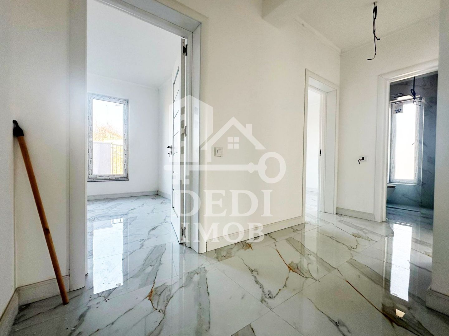 Casă de vânzare cu 4 camere in Oncea, Bihor - Poză 8