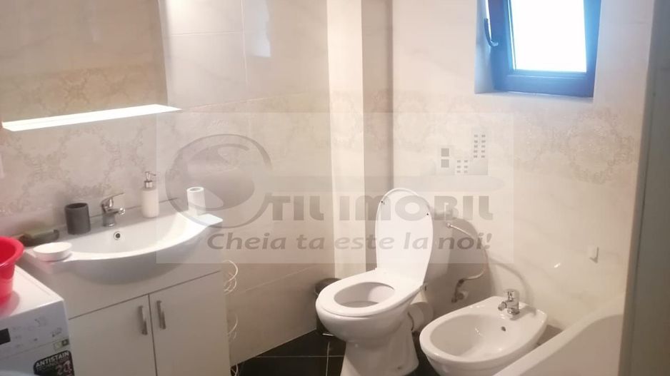 Apartament 2 camere D- Hlincea + mansarda- 84.900 euro - Poză 5