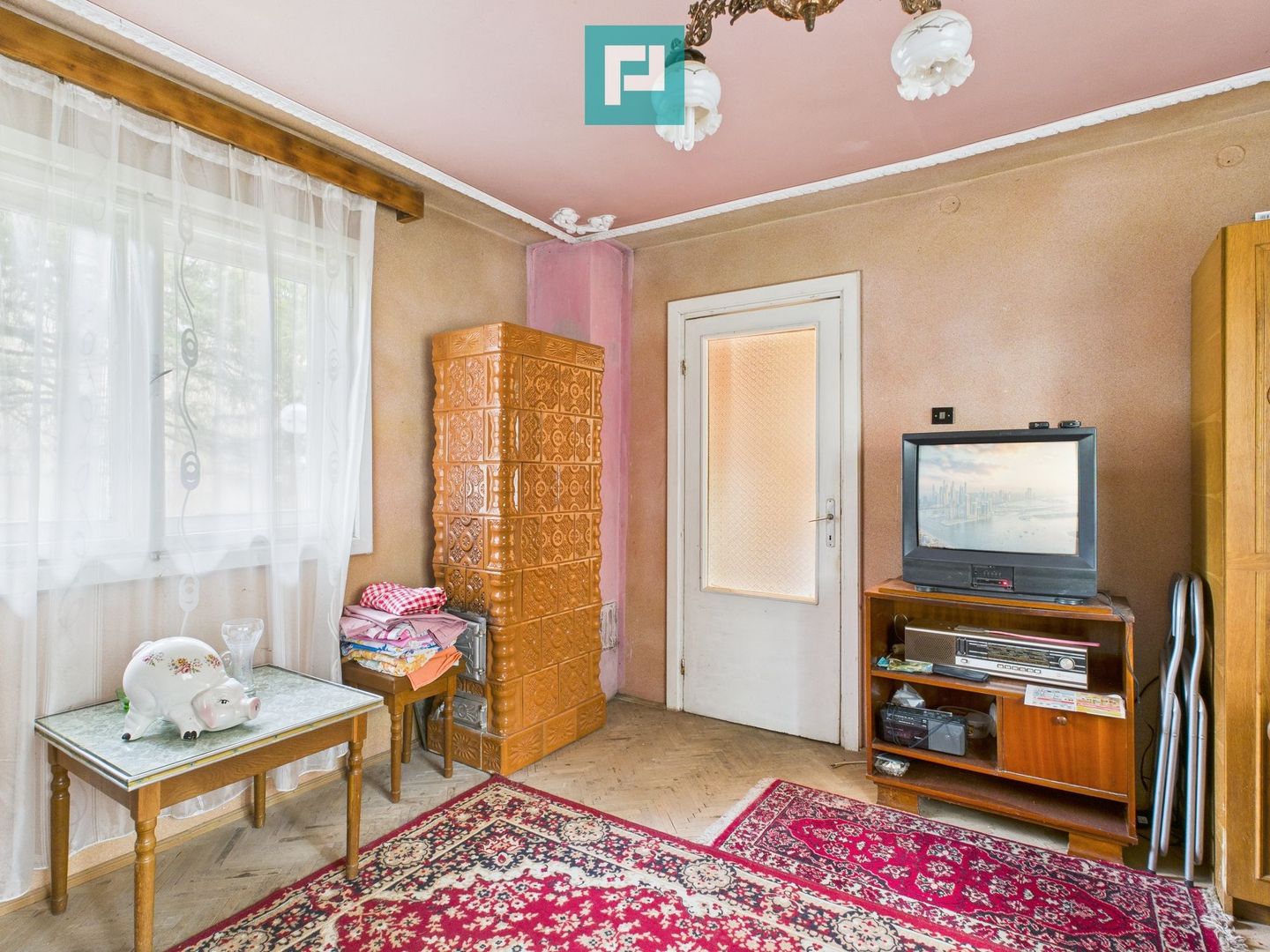 Casă P+E+M cu teren 8163 mp – Roşia Nouă (Petriş) - Poză 16