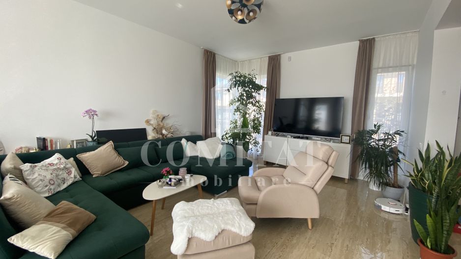 Casa individuală dispusă pe 2 niveluri | La cheie | Dezmir - Poză 2