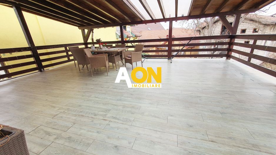 Casa pt 2 familii sau pt. clinica medicala, 8 camere, 486 mp teren - Poză 10