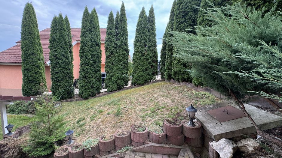 Vila individuală de vânzare în Livezeni, la doi pași de Târgu Mureș | Comision 0 - Poză 33