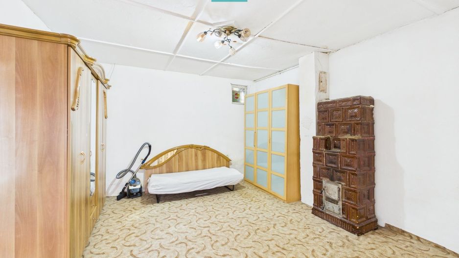 Casă cu 7 camere, teren generos in  Vladimirescu - Poză 3