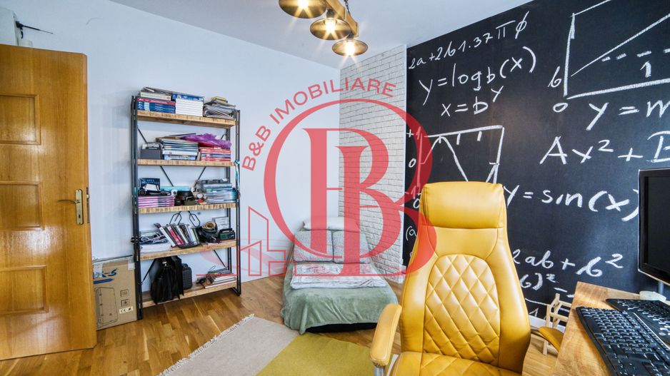 Casa complet mobilata 5 camere 3 bai curte generoasa - Poză 17