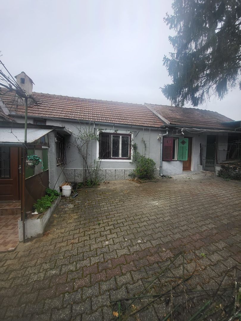 OPORTUNITATE!!! CASA DE VANZARE IN CÂLNIC LA 35.000 EURO - Poză 2