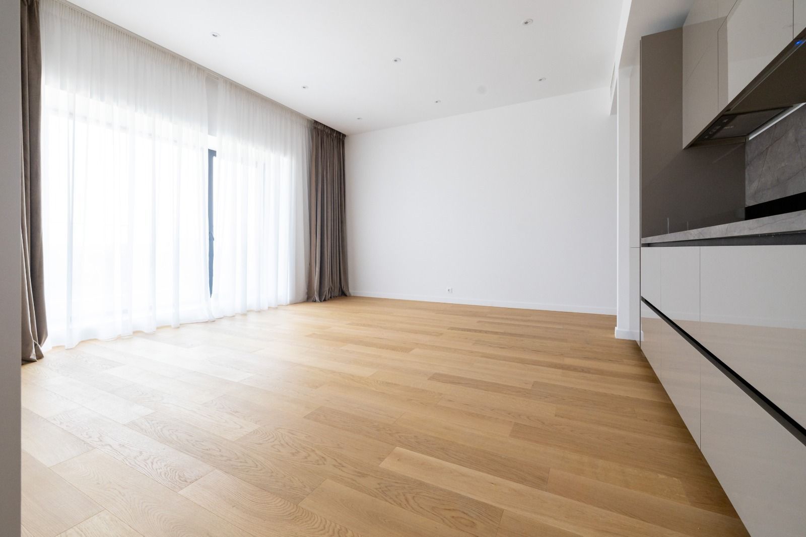 Apartament 2 camere exclusivist in One Verdi Park I Zona Floreasca - Poză 2