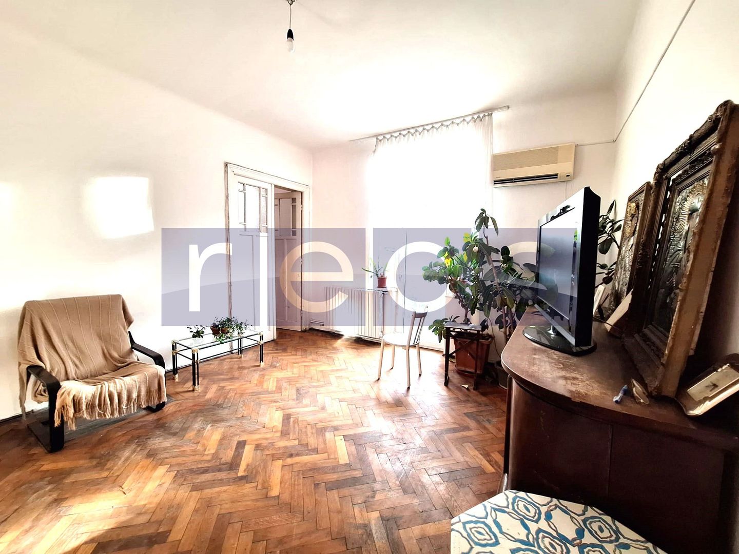 134.000 EURO | APARTAMENT IN VILA | MATERNITATEA BUCUR - Poză 1