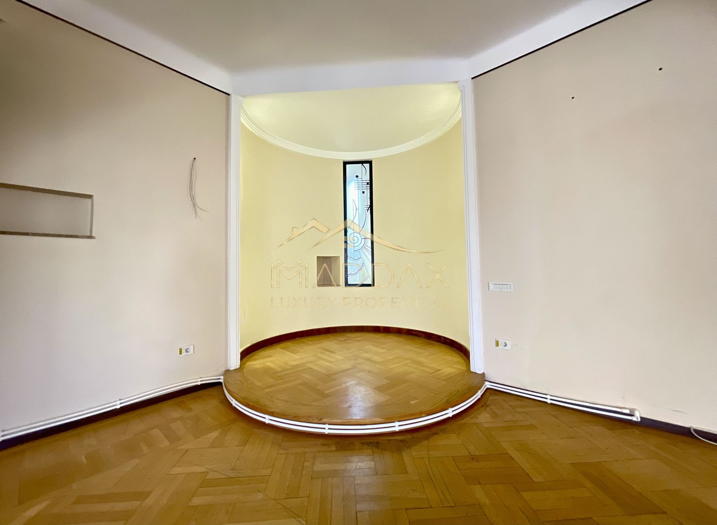 Resedinta interbelica premium **5 camere**252 MP***//Lascar Catargiu - Poză 2