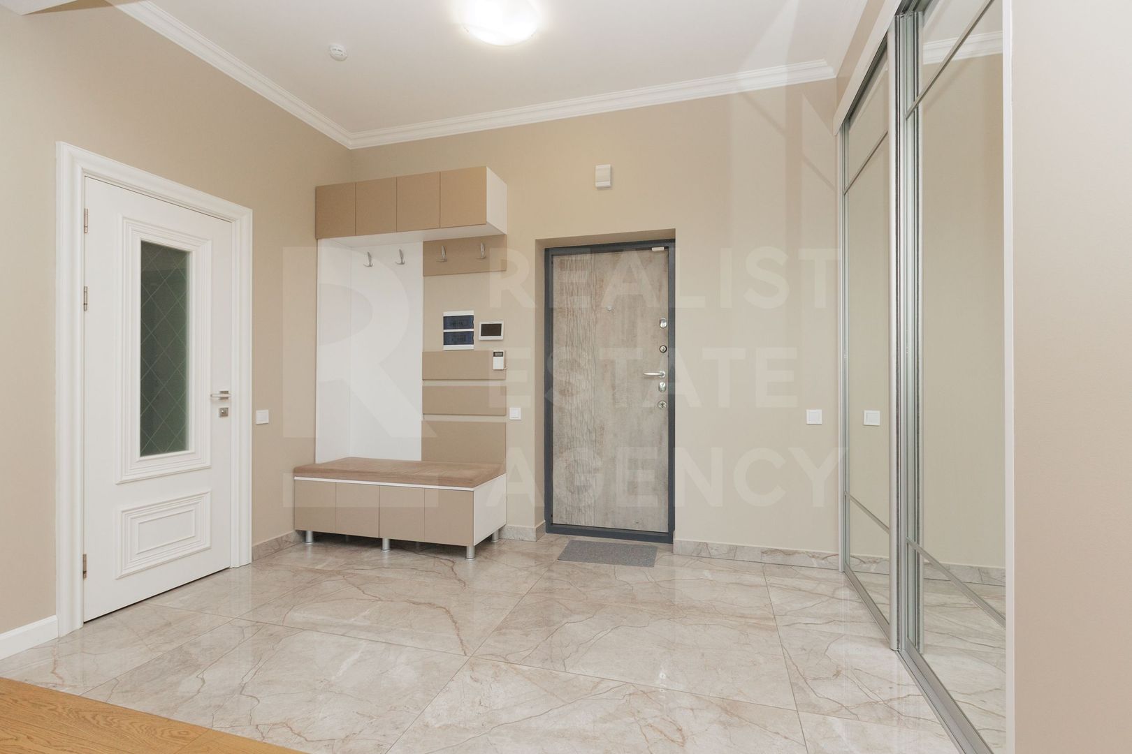 Chirie, apartament, 3 camere, bd. Ştefan cel Mare şi Sfînt, Centru - Poză 10