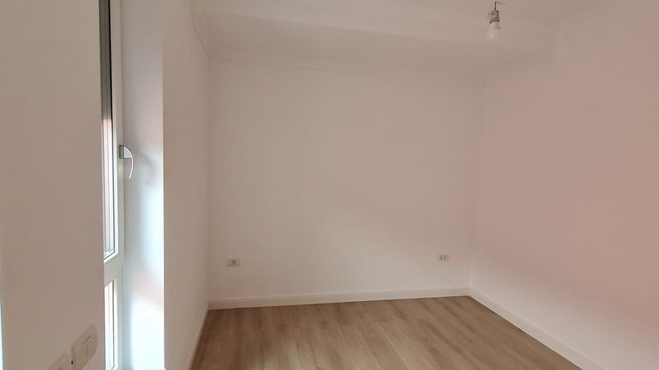 Proiect deosebit la 5 minute de Iulius Town - Poză 5