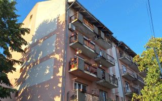 BRASADAS vinde ap 2 cam etaj 4/4 in Carpati 2. - Poză 1