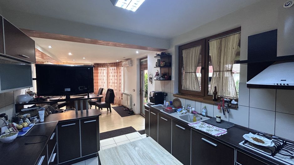 Casa/vila de vanzare Arad - Poză 6