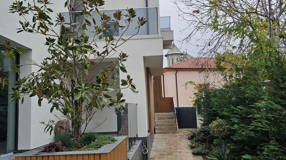 Apartament cu 2 camere de vânzare în Central, Craiova - Poză 1