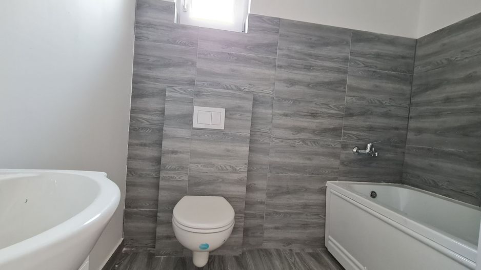 Casa finalizata intabulata in Cartier Izvor Tarlungeni Brasov - Poză 3