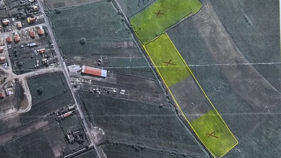 Teren intravilan 18.600 mp.cu deschidere de 250 m la drum - Poză 3