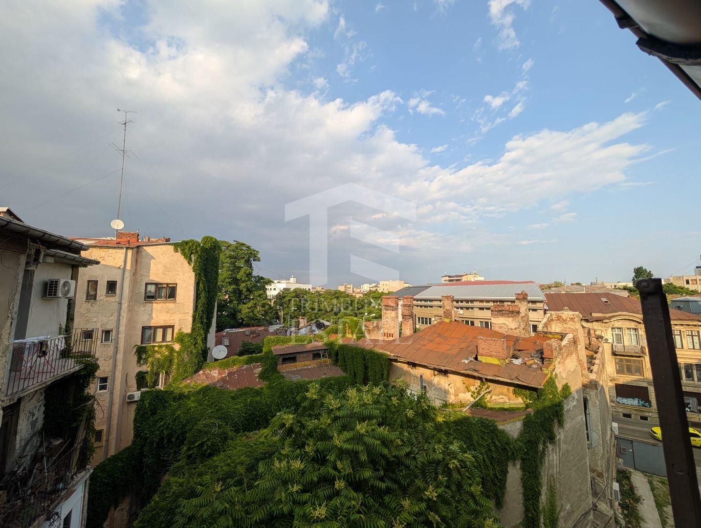 Studio la Prima INCHIRIERE Calea Mosilor-Universitate - Poză 1