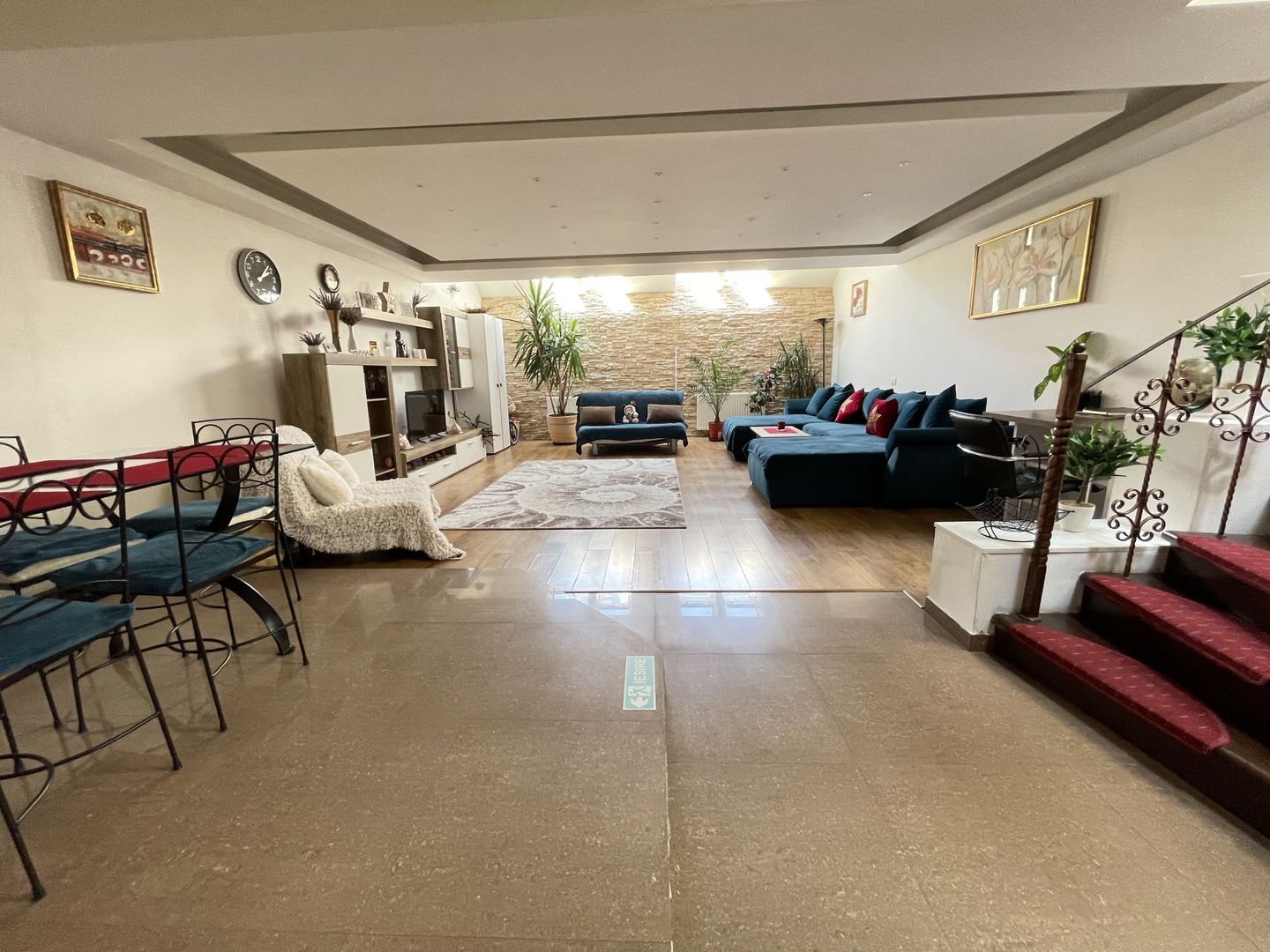 Apartament in zona P-ta Unirii - Poză 1