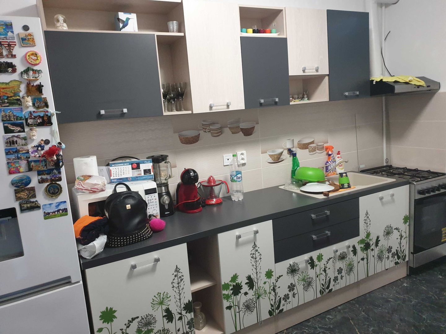 Vand garsoniera in casa nationalizata sector 3 - Poză 1