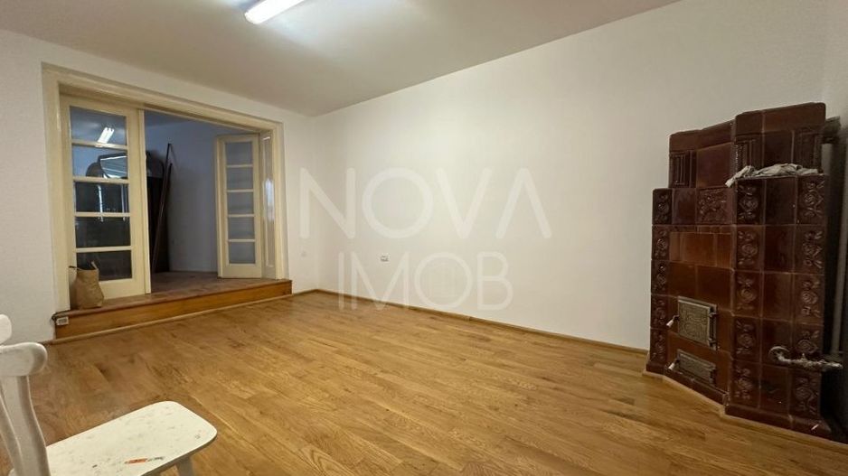 Casa de inchiriat - pretabil spatiu de birouri, Str. Luptei - Poză 4