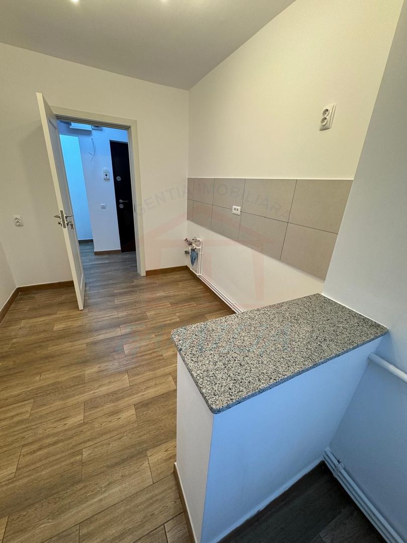 60.000 euro, NEGOCIABIL, 2 camere, 50mp, Micro16 - Poză 6