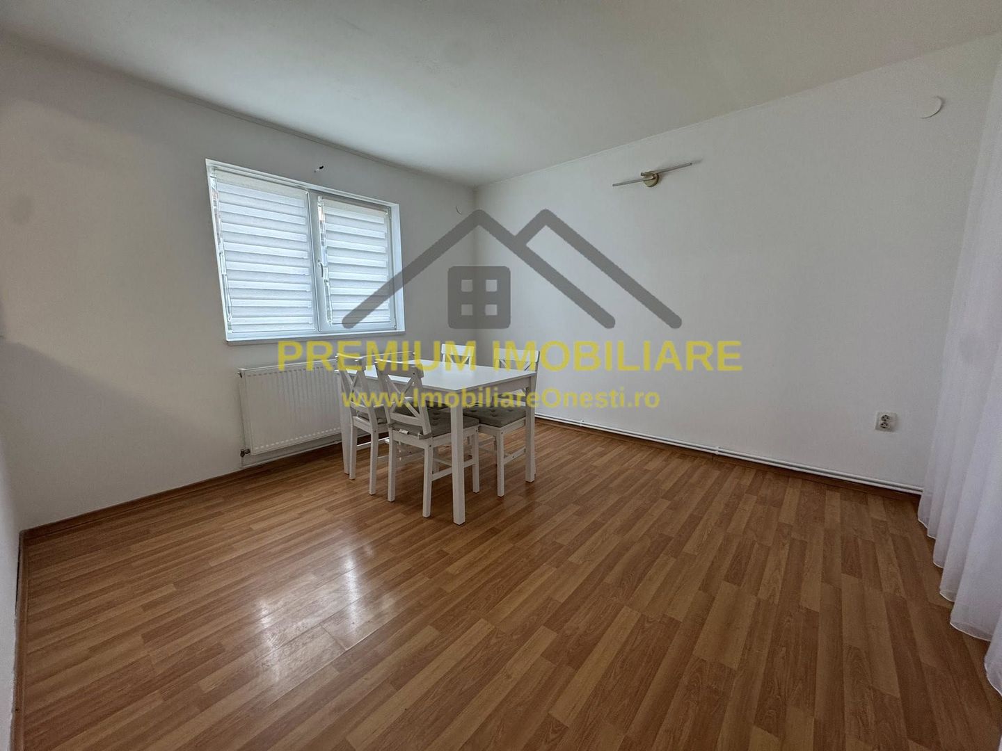 Casa de inchiriat in Onesti | Curte, Foisor, toate utilitatile - Poză 15