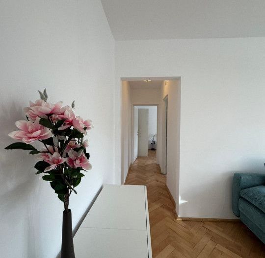 Apartament cu 3 camere, recent zugrăvit și mobilat cu piese noi | Comision 0 - Poză 6