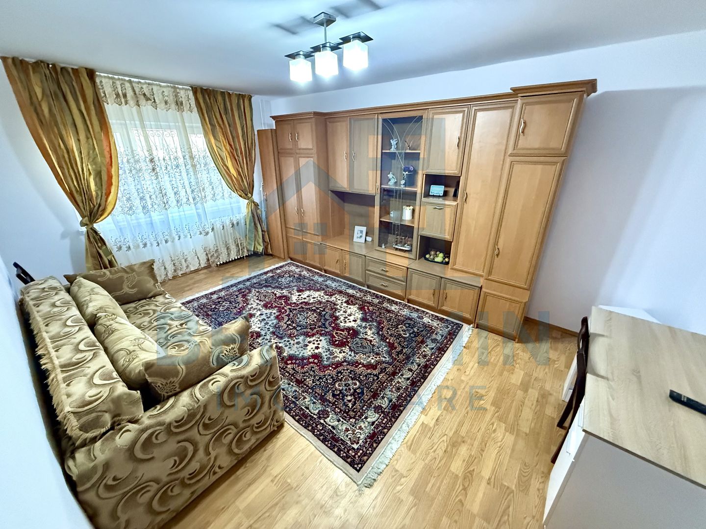 2 decomandate - parter - mobilat - utilat - Rovine - Posta - Poză 2