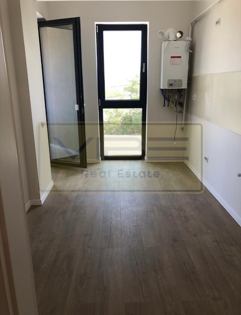 Apartament NOU 3 camere 2 bai, parcare privata zona  Copou - Poză 8