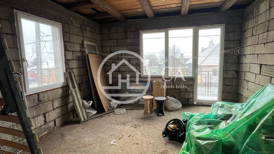 Casa de vanzare D+P+E+M cu 5 camere în Livada De Bihor - Poză 7