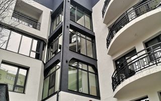 Zero comision, 33mp birou de mici dimensiuni, Victoriei, 8' metrou - Poză 1